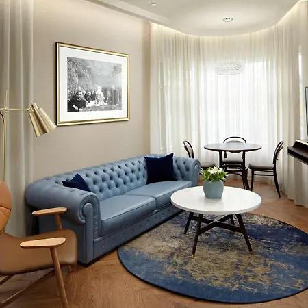 Konsulat Hotel, Curio Collection By Hilton Hotel 4*