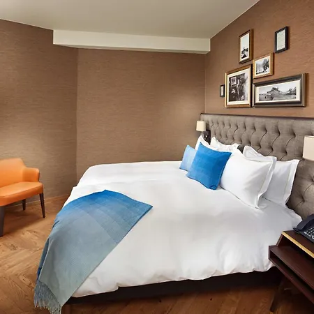 Konsulat Hotel, Curio Collection By Hilton Reykjavik